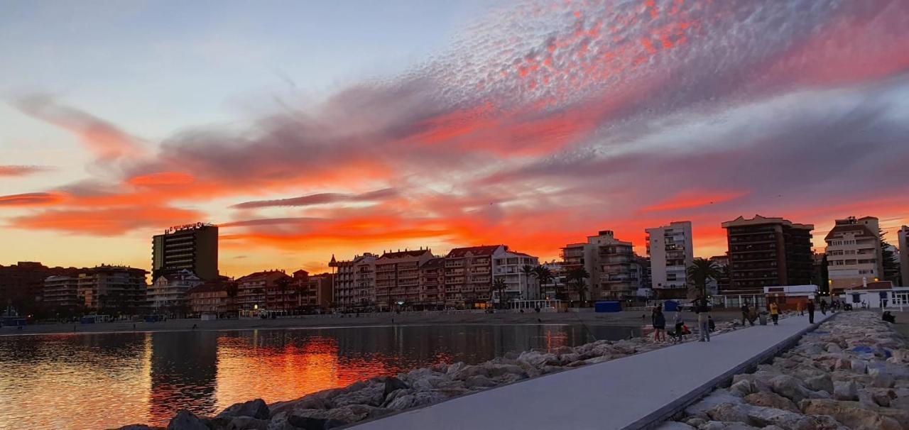 Aurinko 5 Segundo Luminoso Apartamento Con Vistas En Fuengirola Dış mekan fotoğraf